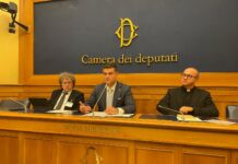 Erik Pretto guida l’intergruppo parlamentare dedicato alla sfida della longevità Erik Pretto al centro della presentazione dell'intergruppo parlamentare sulla longevità