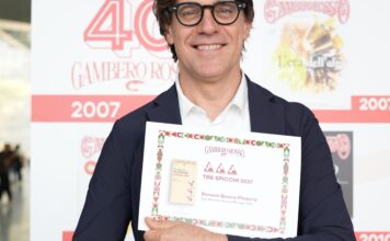 Renato Bosco premiato dal Gambero Rosso: Tre Spicchi e riconoscimento alla carriera Renato Bosco premiato dal Gambero Rosso con i Tre Spicchi nella guida alle pizzerie 2027