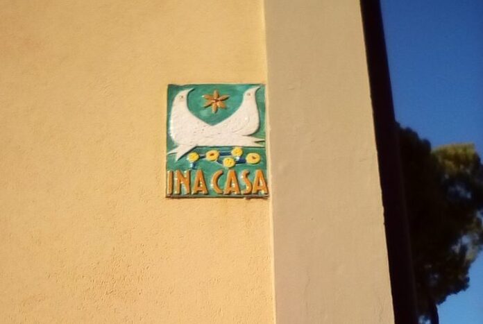 Alloggi Ater Vicenza da recuperare Alloggi Ater Vicenza, dettaglio neutro di un edificio residenziale