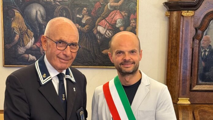 Bassano accoglie i Marinai d’Italia: il presidente Rosati ricevuto dal sindaco Finco Marinai d’Italia a Bassano