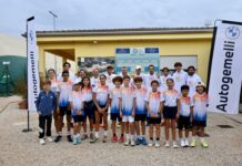Serie A1, Tennis Comunali Vicenza cade 6-0 con Massa Lombarda e ora attende Crema Tennis Comunali Vicenza, la squadra e i raccattapalle nella foto fornita dal club
