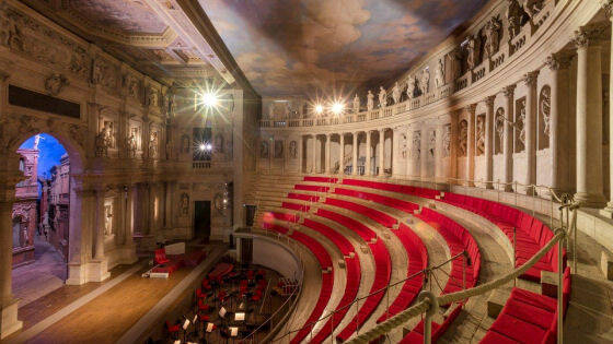 Bach al Teatro Olimpico di Vicenza Teatro Olimpico di Vicenza per i concerti di Bach