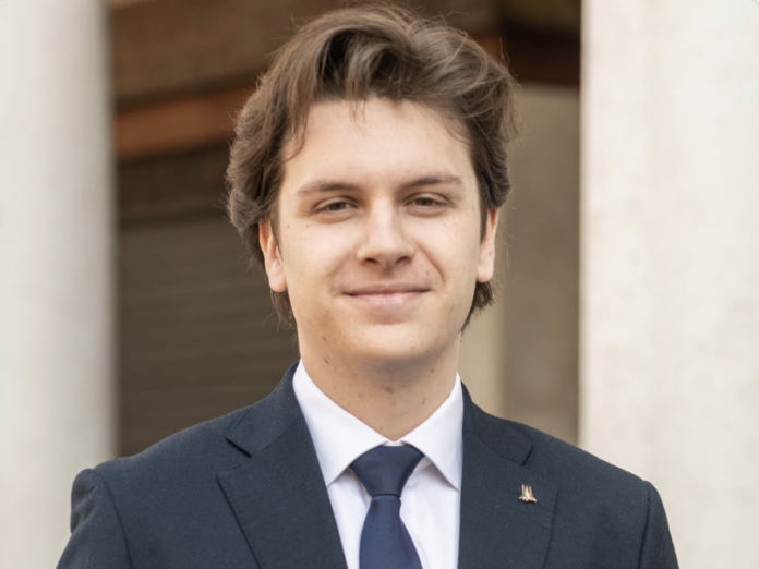Piazzetta Fabiani a San Pio X, Zocca e Aldighieri contestano il progetto di depavimentazione Depavimentazione di Piazzetta Fabiani, il consigliere di quartiere Nicolò Stefano Aldighieri