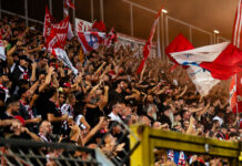 L.R. Vicenza-Modena, tutto esaurito al Menti per il posticipo di Serie B L.R. Vicenza-Modena sold out, tifosi biancorossi sugli spalti dello stadio Romeo Menti