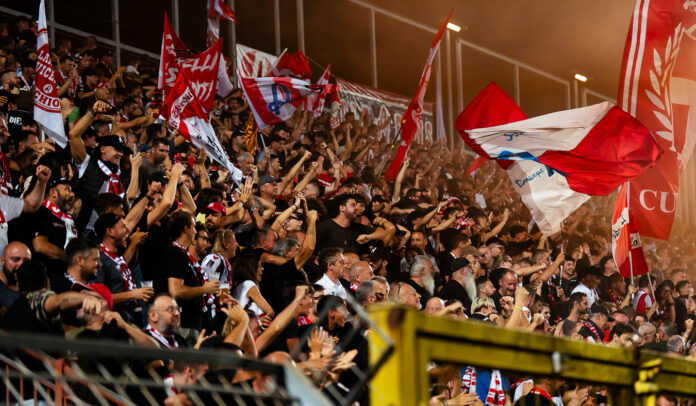 L.R. Vicenza-Modena sold out, tifosi biancorossi sugli spalti dello stadio Romeo Menti