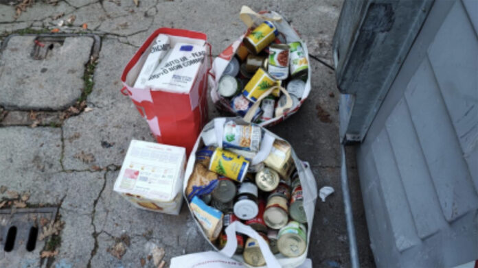Povertà in aumento a Vicenza, il Prc chiede investimenti sociali e critica il riarmo Povertà a Vicenza, generi alimentari raccolti per il sostegno alle persone in difficoltà