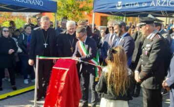 Arzignano inaugura le rotatorie riqualificate con gli stemmi pontifici Rotatorie con gli stemmi pontifici, cerimonia di inaugurazione ad Arzignano