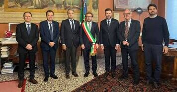 Vicenza, Possamai incontra l’ambasciatore del Brasile alla vigilia del Premio Pigafetta Ambasciatore del Brasile a Vicenza, Renato Mosca de Souza con il sindaco Giacomo Possamai e la delegazione
