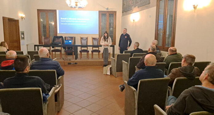 Schio, associazioni e volontari a lezione per organizzare eventi in sicurezza Eventi sicuri a Schio, incontro formativo con associazioni e volontari a Palazzo Toaldi Capra