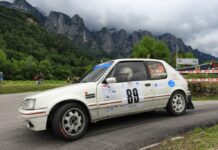 Team Bassano, quattro gare nella settimana: quattordici equipaggi al Rally Storico di casa Team Bassano nelle quattro gare, Peugeot 205 impegnata in una prova di rally