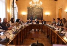 Veneto ed Emirati Arabi Uniti rafforzano il confronto su investimenti e innovazione Veneto ed Emirati Arabi Uniti, incontro a Palazzo Balbi su investimenti e innovazione